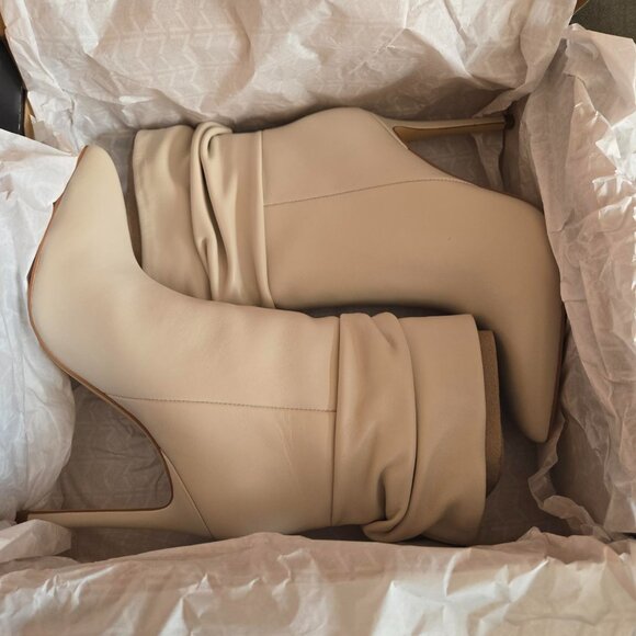 Marc Fisher Rayya 7.5M (Ivory) Boot - Picture 5 of 6